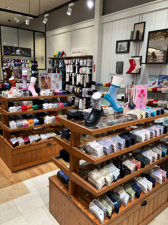 靴下屋ららぽーと磐田店(静岡県磐田市/磐田駅/その他(販売・警備・サービス・アパレル系))_3